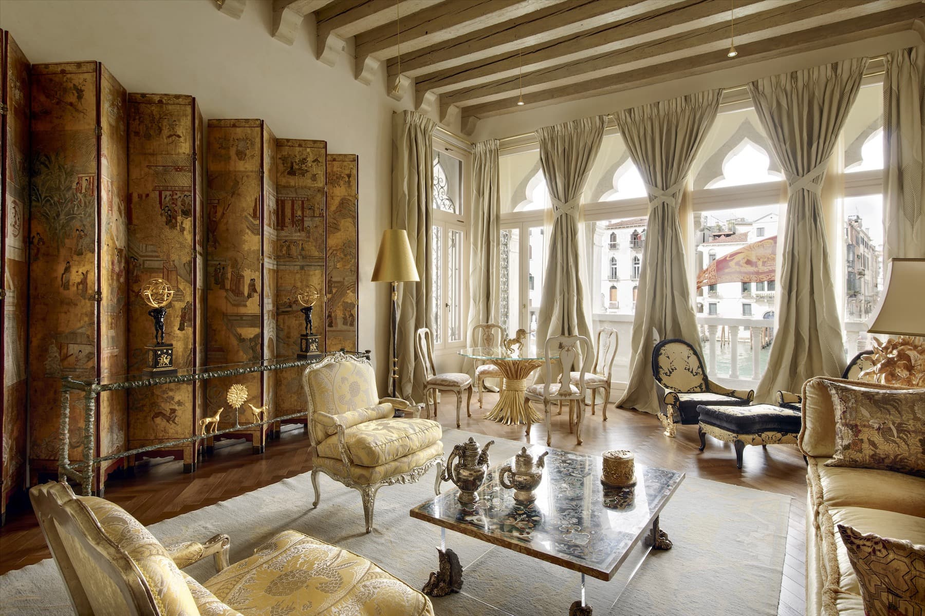 ECCEZIONALE PIANO NOBILE A VENEZIA