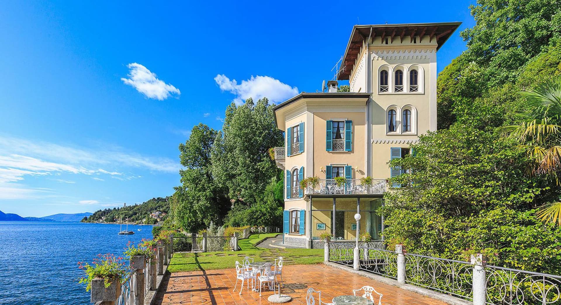 INCANTEVOLE VILLA SUL LAGO MAGGIORE - Image 2