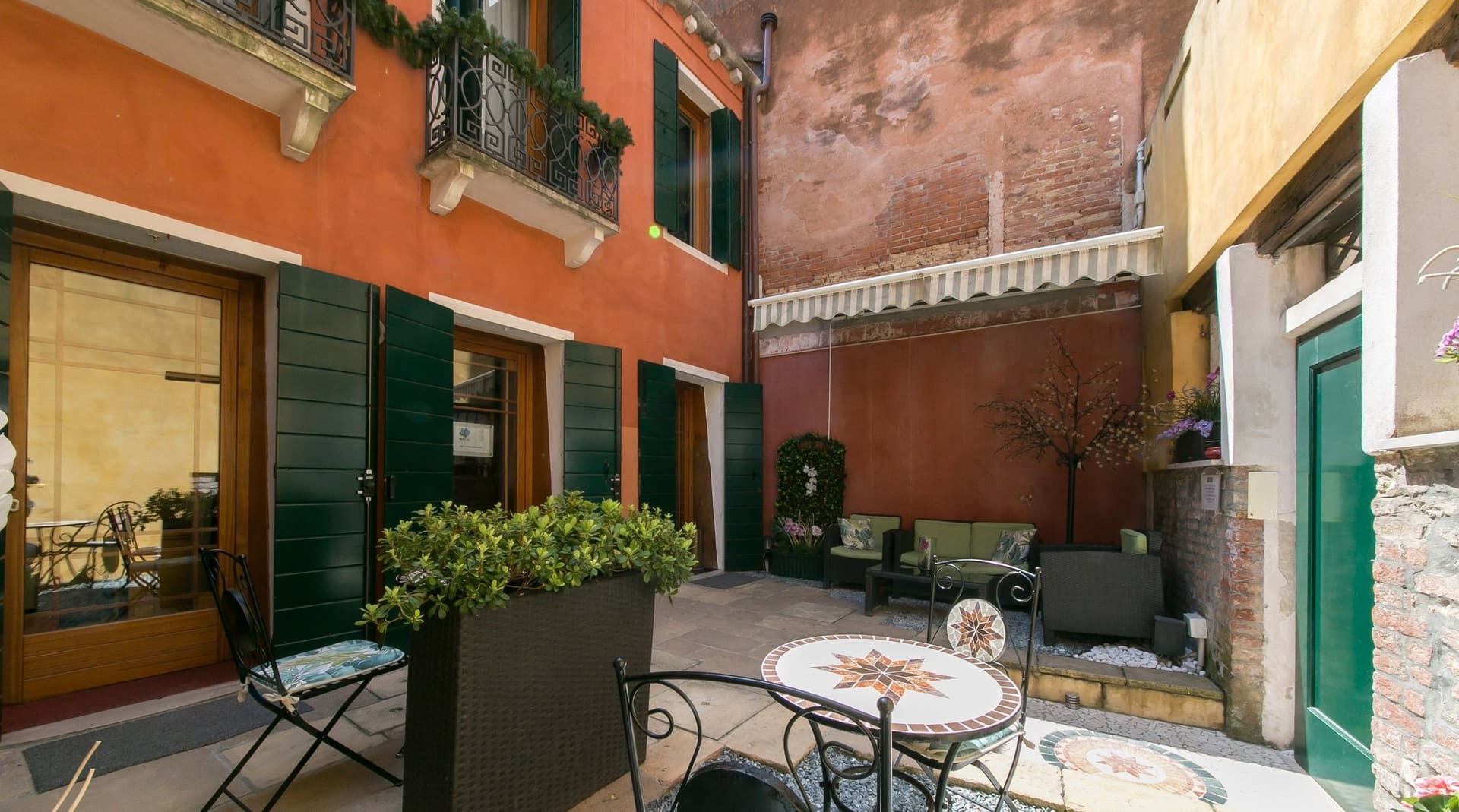 ELEGANTE PALAZZO A VENEZIA - Image 14