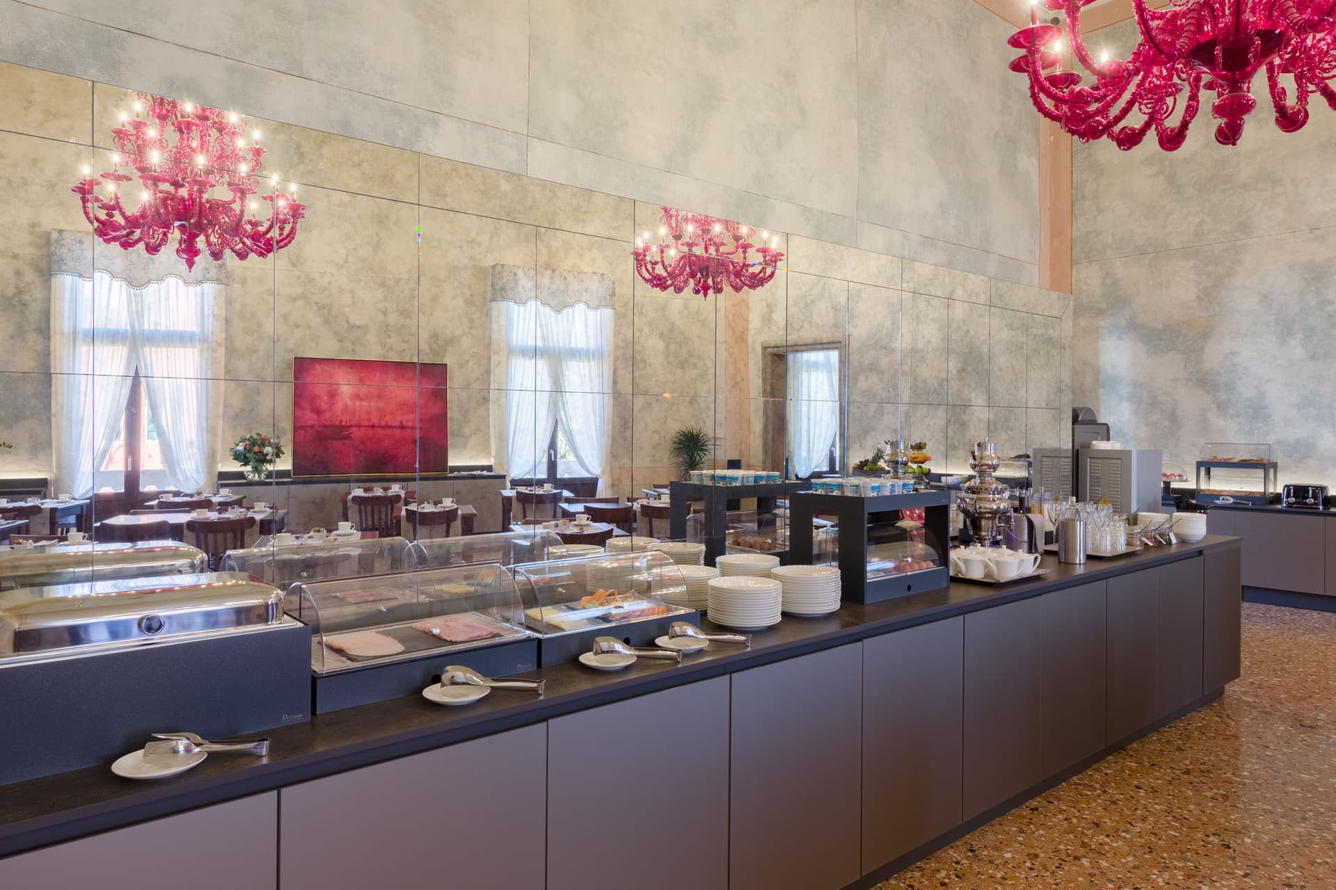 VENICE 4* HOTEL - Image 3