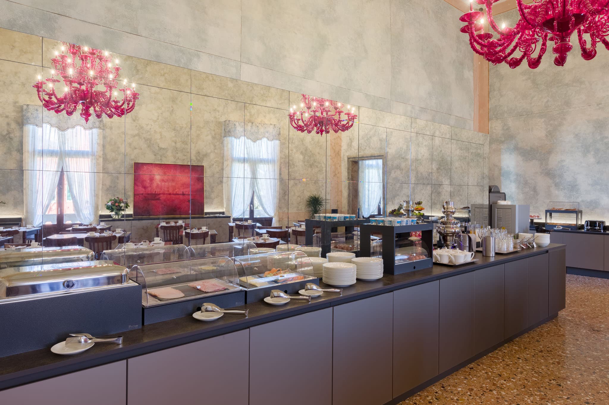 VENICE 4* HOTEL - image 3