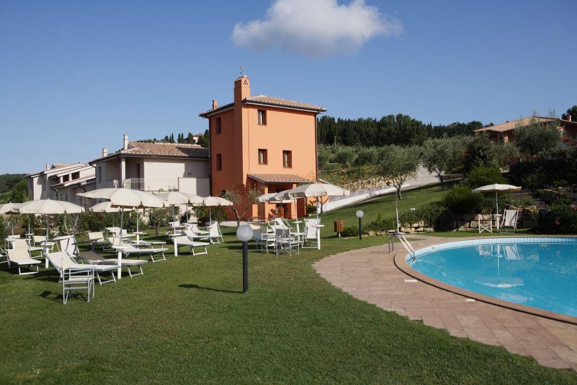 FANTASTICO RESORT IN TOSCANA - Image 2