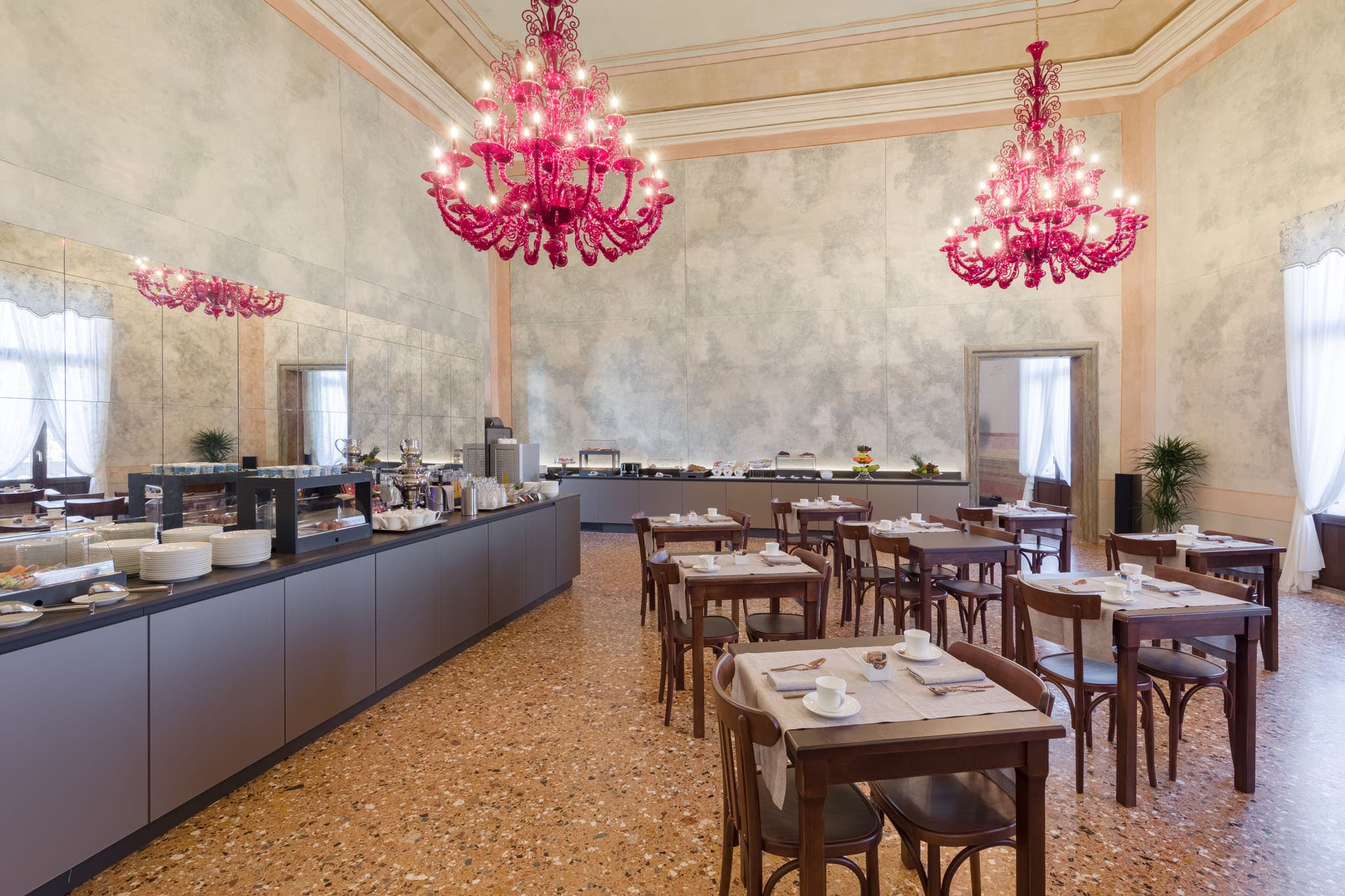 VENICE 4* HOTEL - image 5