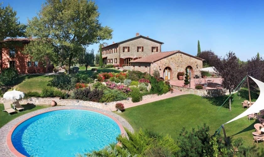 FANTASTICO RESORT IN TOSCANA