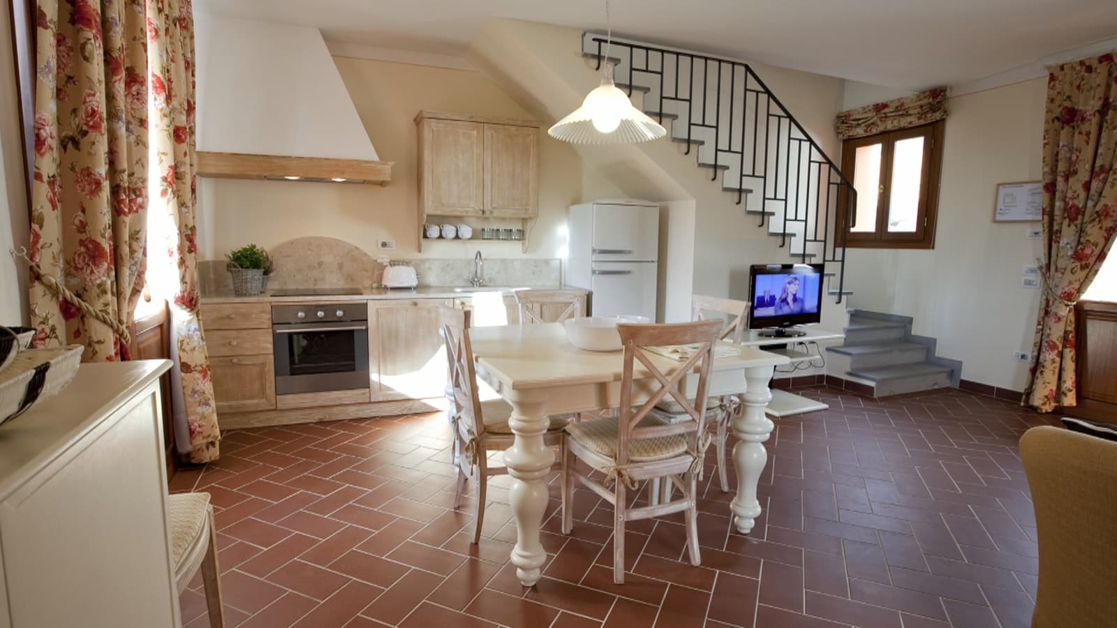 FANTASTICO RESORT IN TOSCANA - Image 4