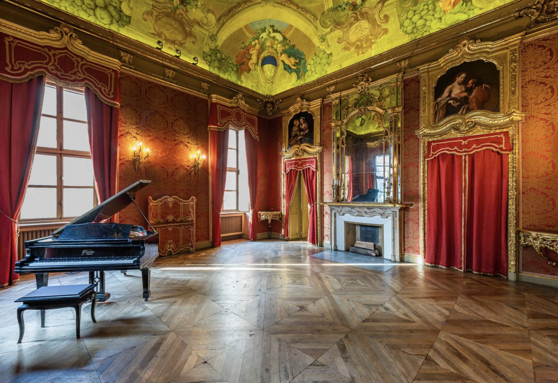 PRESTIGIOSA RESIDENZA IN PALAZZO D'EPOCA - Image 4