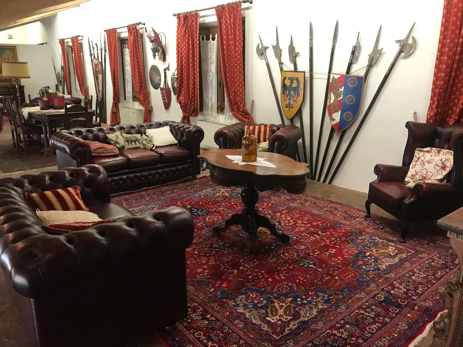 CASTLE IN VENETO - image 3