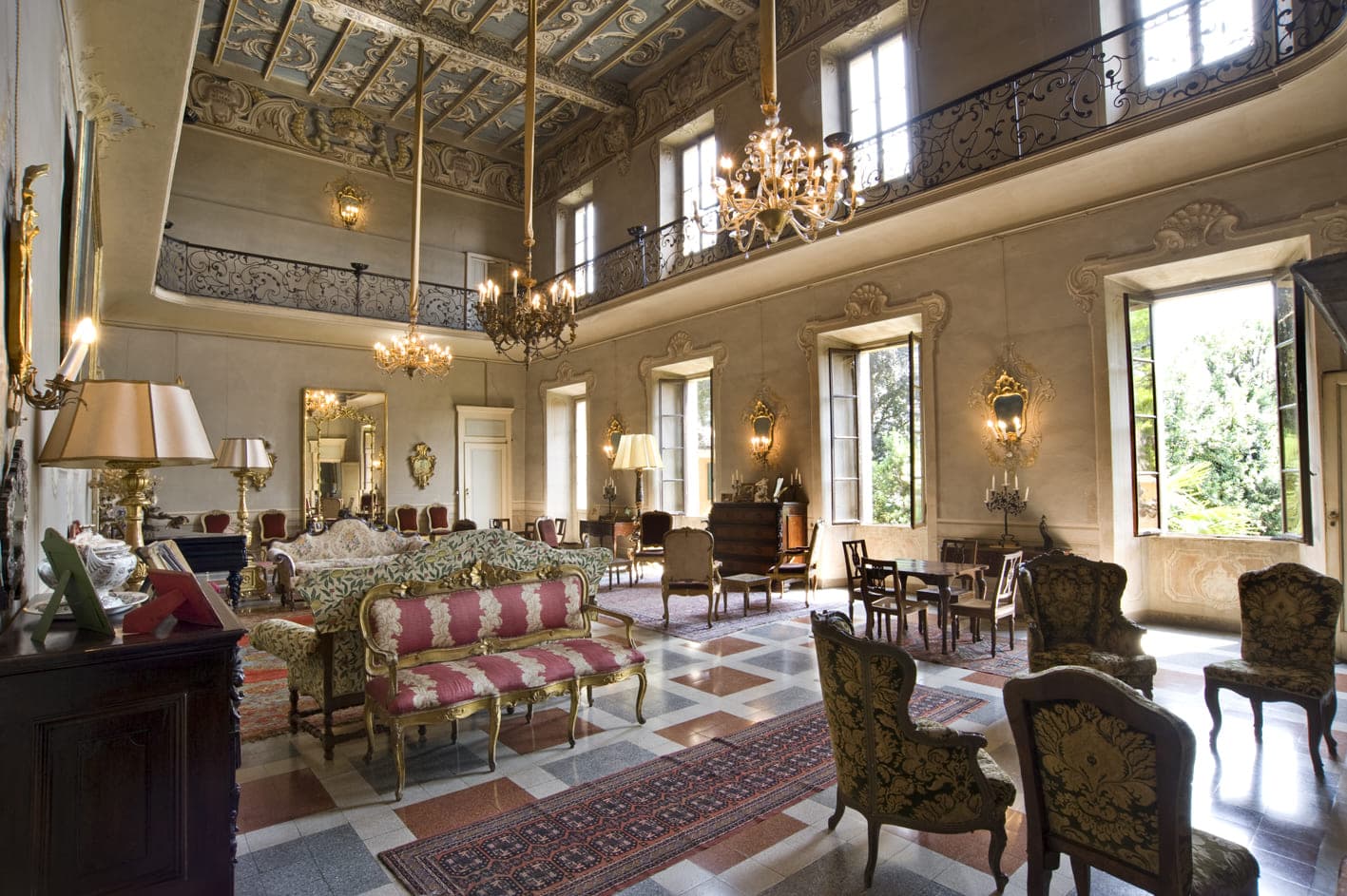 HISTORIC PALACE IN LOMBARDY - Image 8