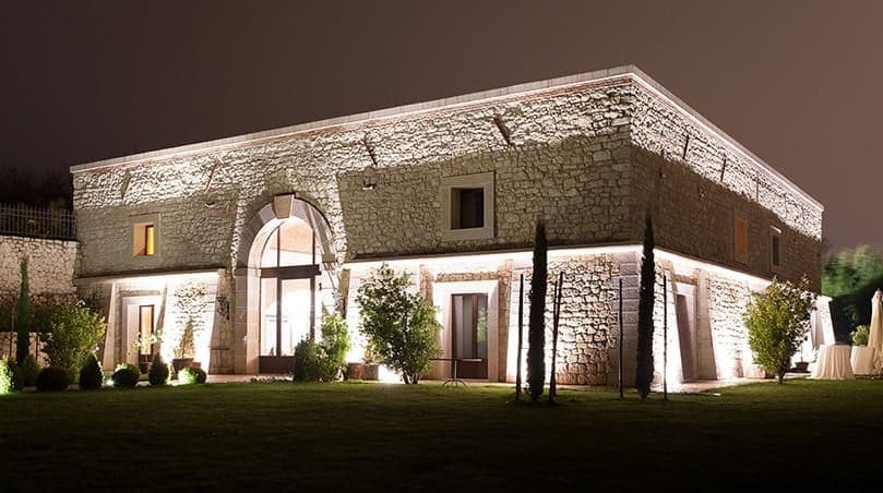 HISTORIC WINE HOTEL - Image 2