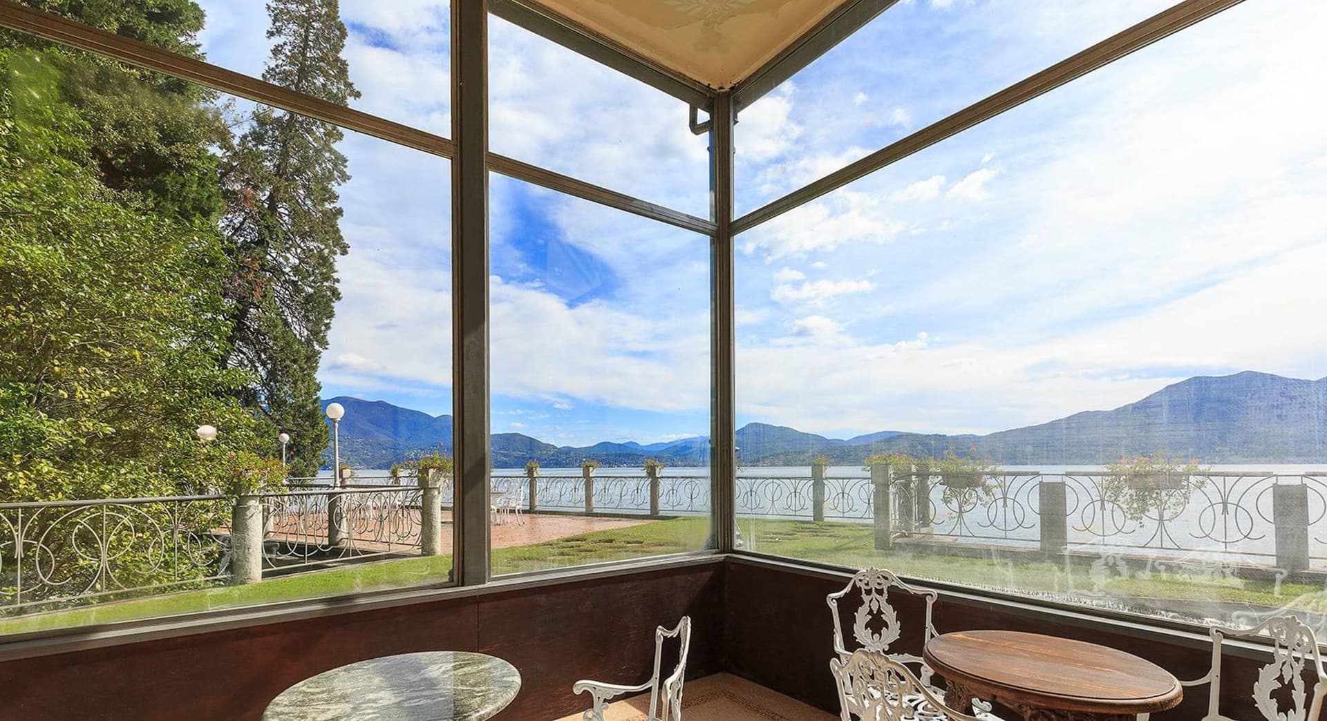 INCANTEVOLE VILLA SUL LAGO MAGGIORE - Image 5